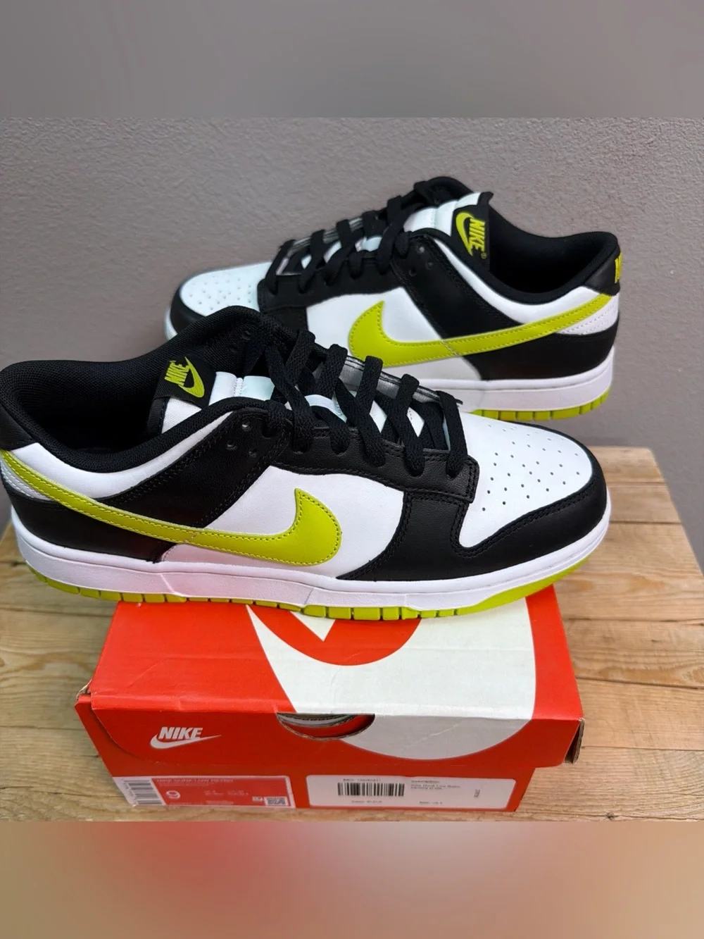 Nike Dunk Low Men’s Sneakers - Black/White/Volt Green